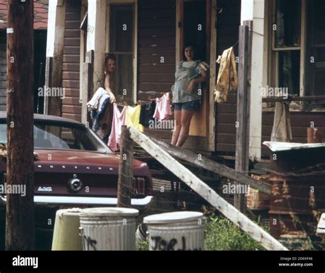 West virginia poverty hi-res stock photography and images - Alamy