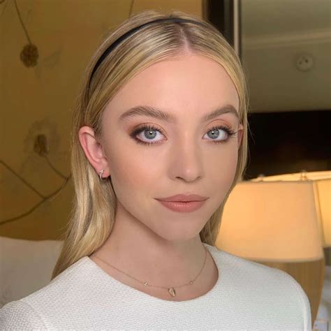 Doe Eyes Are Taking Over TikTok— Here's How to Get the Look