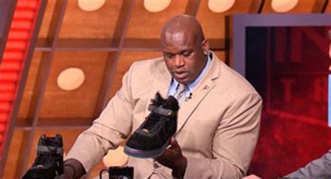 Nike Gifts Shaq with Air Force 1 on Inside the NBA | SneakerFiles