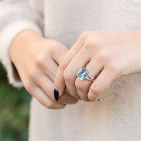 What You Need to Know About Aquamarine Engagement Rings - Shreve & Co.