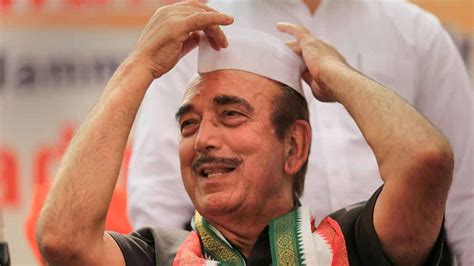 Ghulam Nabi Azad quits Congress | INDToday