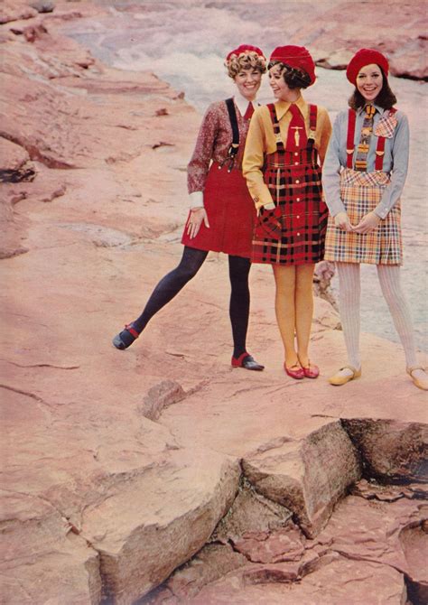 Seventeen Magazine editorial shot by Joseph Santoro 1968 | Retro fashion 60s, 60s mod fashion ...