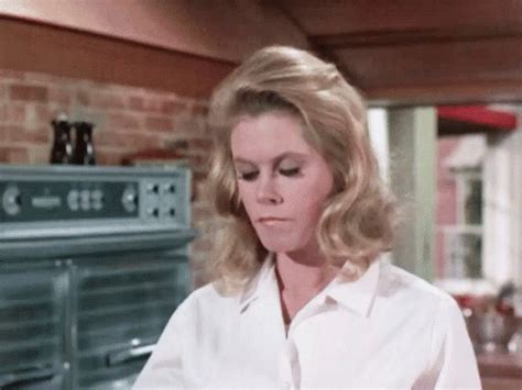 Bewitched AFeiticeira GIF - Bewitched AFeiticeira Feiticeira - Discover ...