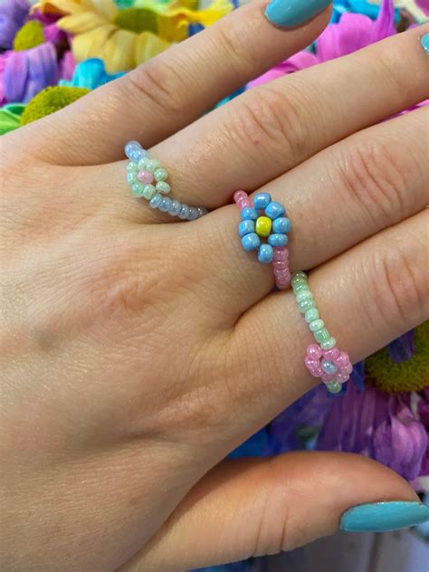 Beaded Flower Rings 3pcs | Etsy