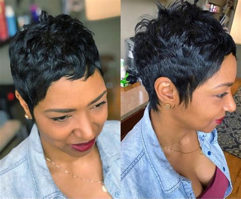 The Living Room Hair Lounge ™️ on Instagram: “Wednesday Pixie by: Stephanie Anderson ️🖤 Book ...
