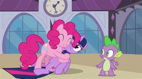 Pinkie Pie (hugging Twilight Sparkle through the episode wall) - YouTube