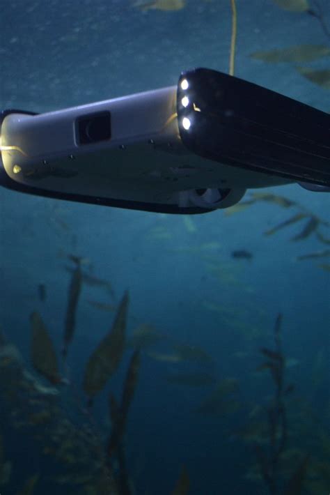 This Underwater Drone Could Let You Explore The Ocean | Underwater drone, Drone design, Underwater