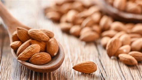 Almond Benefits for Skin: 7 reasons to eat them every day | HealthShots