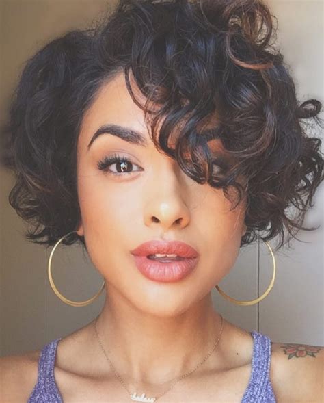 Pixie Haircut Curly Hair - 25 Latest Mixed 2018 Short Haircuts for Women : Bob+Pixie ... / Let a ...