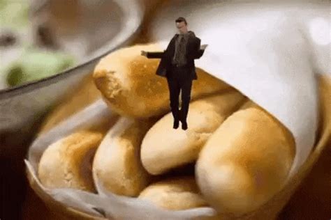 Garlic Bread GIFs - Get the best GIF on GIPHY