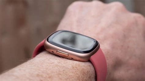 Fitbit Versa 4 Review- Long lasting battery – India Best Review Platform