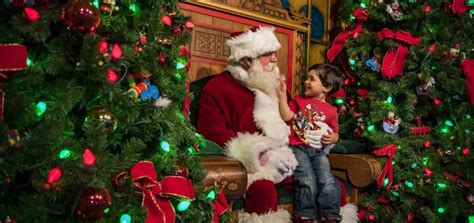 Your Guide to Meeting Santa at Walt Disney World - MickeyBlog.com