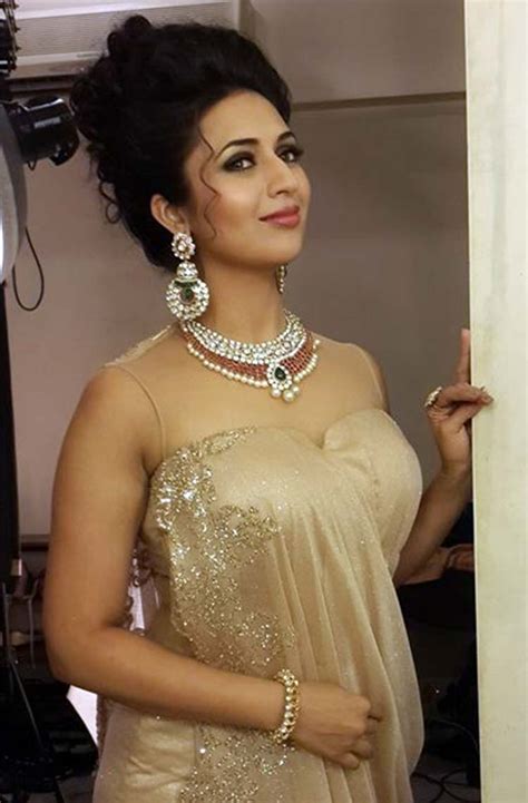 Divyanka Tripathi Wallpapers - Wallpaper Cave