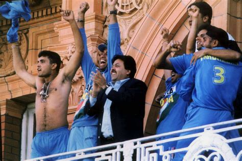 Sourav Ganguly regrets waving jersey at Lord's balcony after winning Natwest Trophy - myKhel