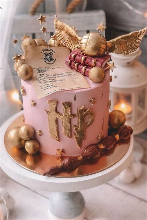 Harry Potter Cake Design Ideas : Pink Harry Potter Cake with a Real ...