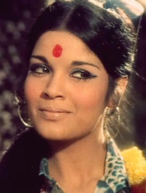 Zeenat Aman… Hare ram hare Krishna - Unseen Photos Worldwide