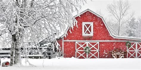 Beautiful Winter Barn Photos - Winter Snow Pictures