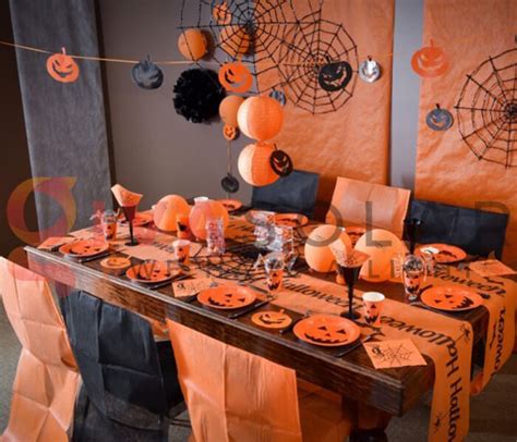 Ý tưởng trang trí Halloween cho nhà hàng độc đáo - gudecorate.com