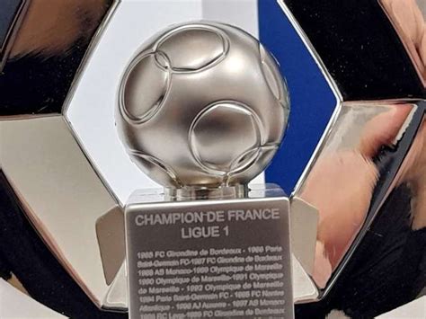 French Ligue 1 Championship trophy 3D big replica, 19,5 cm (LFP ...