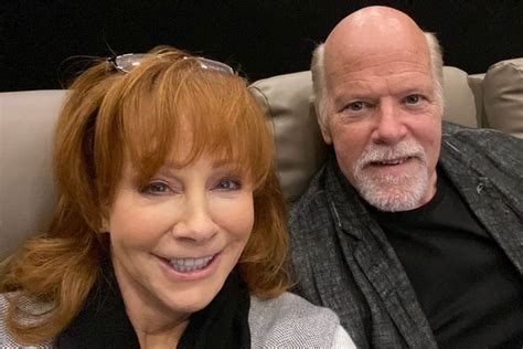 Could Reba McEntire’s Longtime Boyfriend, Rex Linn Make An Appearance In A Future ‘Reba’ Reboot ...