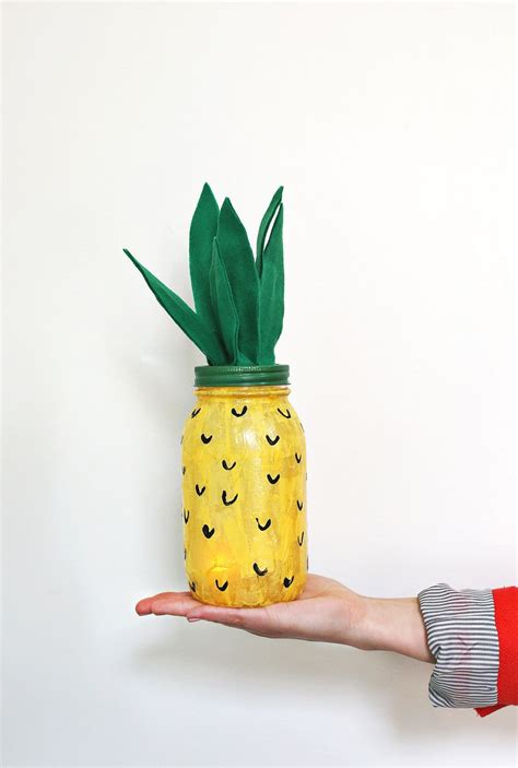 21 Pineapple DIY Projects - The Cottage Market