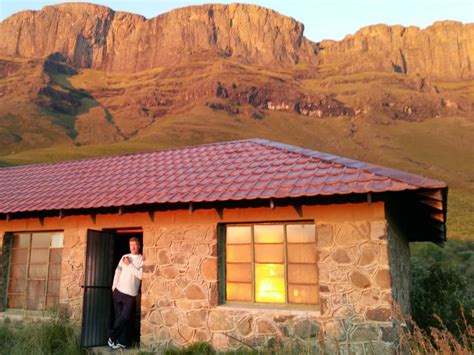 Hiking Trails - Experience the Drakensberg