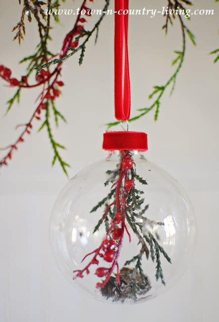 How to make botanical glass ball ornaments - Jennifer Rizzo