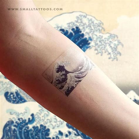 Hokusai's The Great Wave off Kanagawa Temporary Tattoo (Set of 2 ...