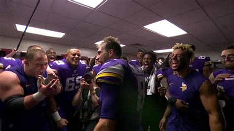 Kirk Cousins yells 'you like that' to Vikings locker room after win