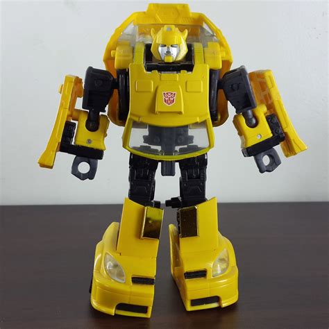 Blog Transformers.com: 1237: Henkei! Henkei! Bumblebee