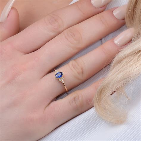 Vintage Blue Sapphire Engagement Ring Delicate Vintage | Etsy