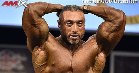 Worldwide Bodybuilders: Muscle daddy from Kuwait Saud Al Mansouri