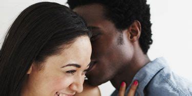 6 Surprising Ways to Flirt