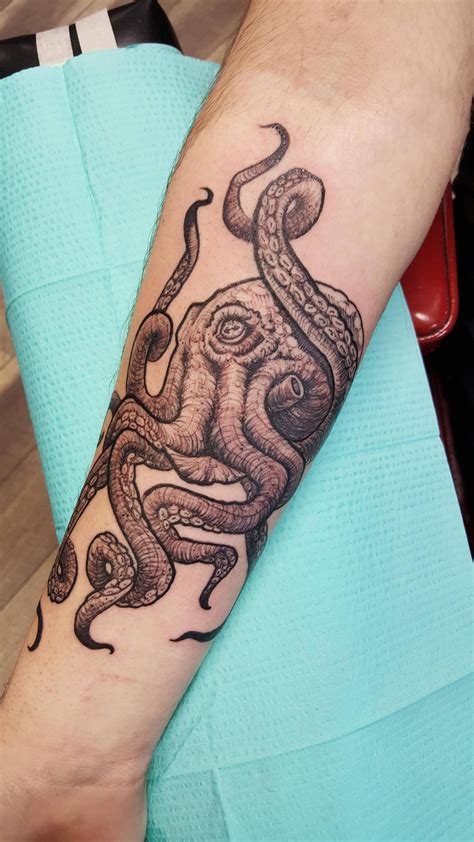 Octopus Tattoo Sleeve, Kraken Tattoo, Trident Tattoo, Octopus Tattoo Design, Octopus Tattoos ...