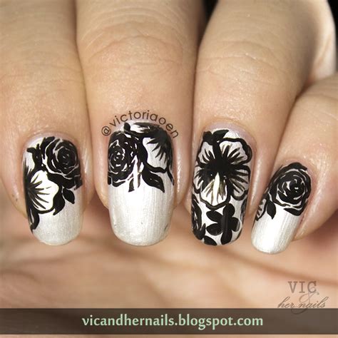 Vic and Her Nails: Digital Dozen Does Floral - Day 1: B&W Doodles