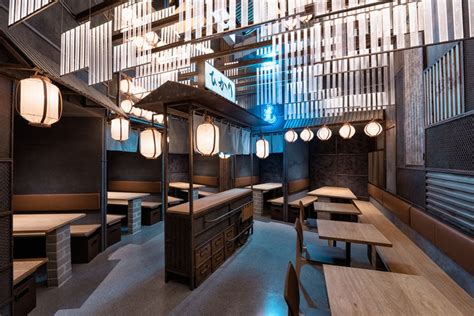 Industrial Interior Design - This Restaurant and bar goes for a ...