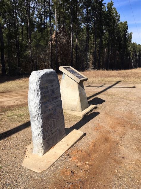 Louisiana: Bonnie & Clyde Ambush Site and Museum | The Detour Effect