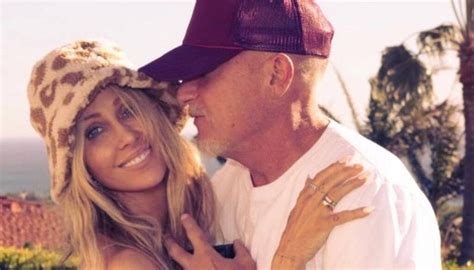 Tish Cyrus engaged to Dominic Purcell | Newshub