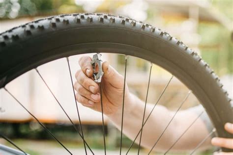 How to Repair a Broken Bike Spoke in 5 Easy Steps - Cycle About Town