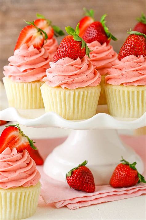 Strawberry Hennessy Cupcake Recipe | Dandk Organizer