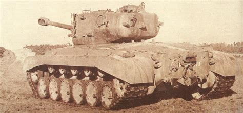 M26 Pershing > WW2 Weapons