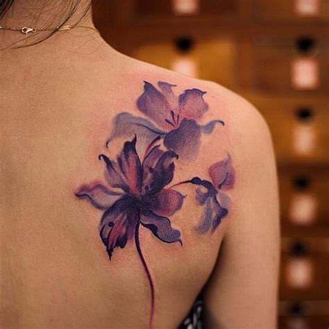 30+ Beautiful Flower Tattoo Designs - Listing More