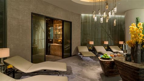 Guangzhou Luxury Spa | Massage & Facial | Four Seasons Hotel