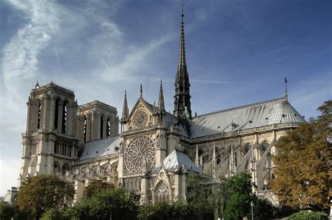 File:Cathédrale Notre-Dame de Paris 2011.jpg - Wikimedia Commons