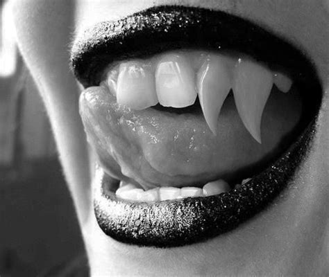 Ladies and Gentlemen: | Vampire girls, Vampire teeth, Female vampire