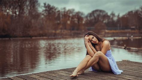 Free Images : woman, People in nature, photograph, beauty, sitting, long hair, lady, model ...