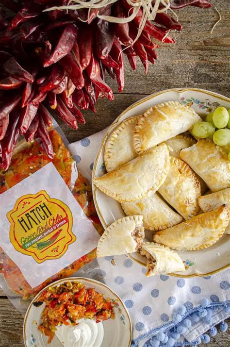The best Baked Empanadas with Hatch Chile Beef Filling – The Goldilocks Kitchen
