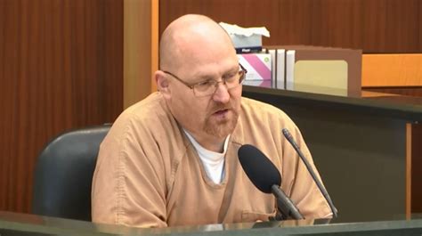 Curtis Wright, who killed Dr. Teresa Sievers, gets 25 years in prison - WINK News