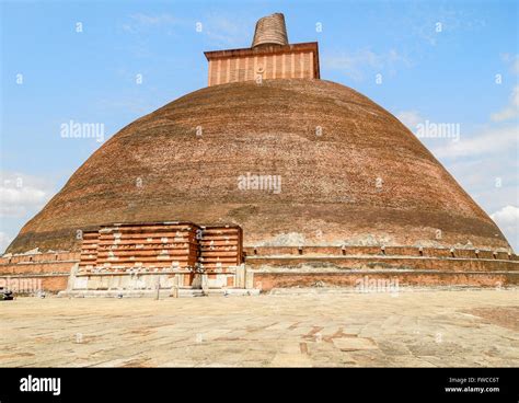 Jetavanaramaya, a stupa located in Sri Lanka Stock Photo - Alamy