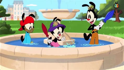 historical accuracy - What is Wakko wearing in the "about the 90s" part in the "Catch Up Song ...